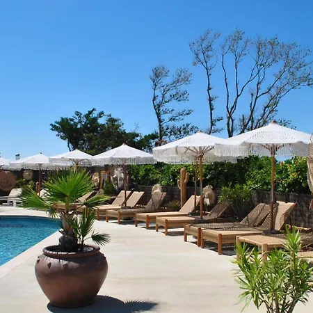 Hotel Capao 4*